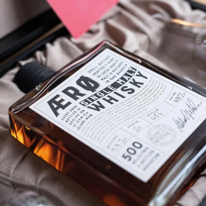 [アウトレット]エーロ シングルモルトウイスキー 500ml 箱付