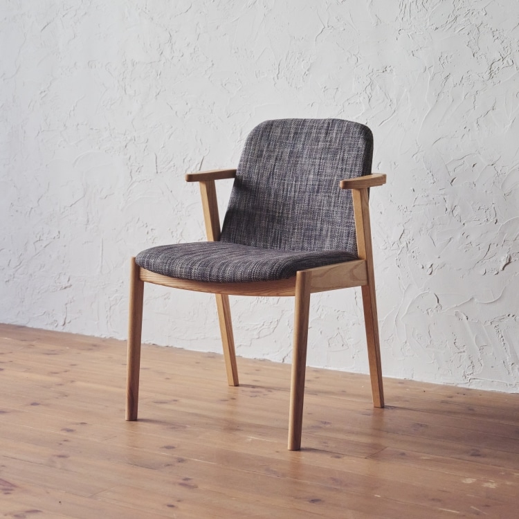 ラク セミアームチェア