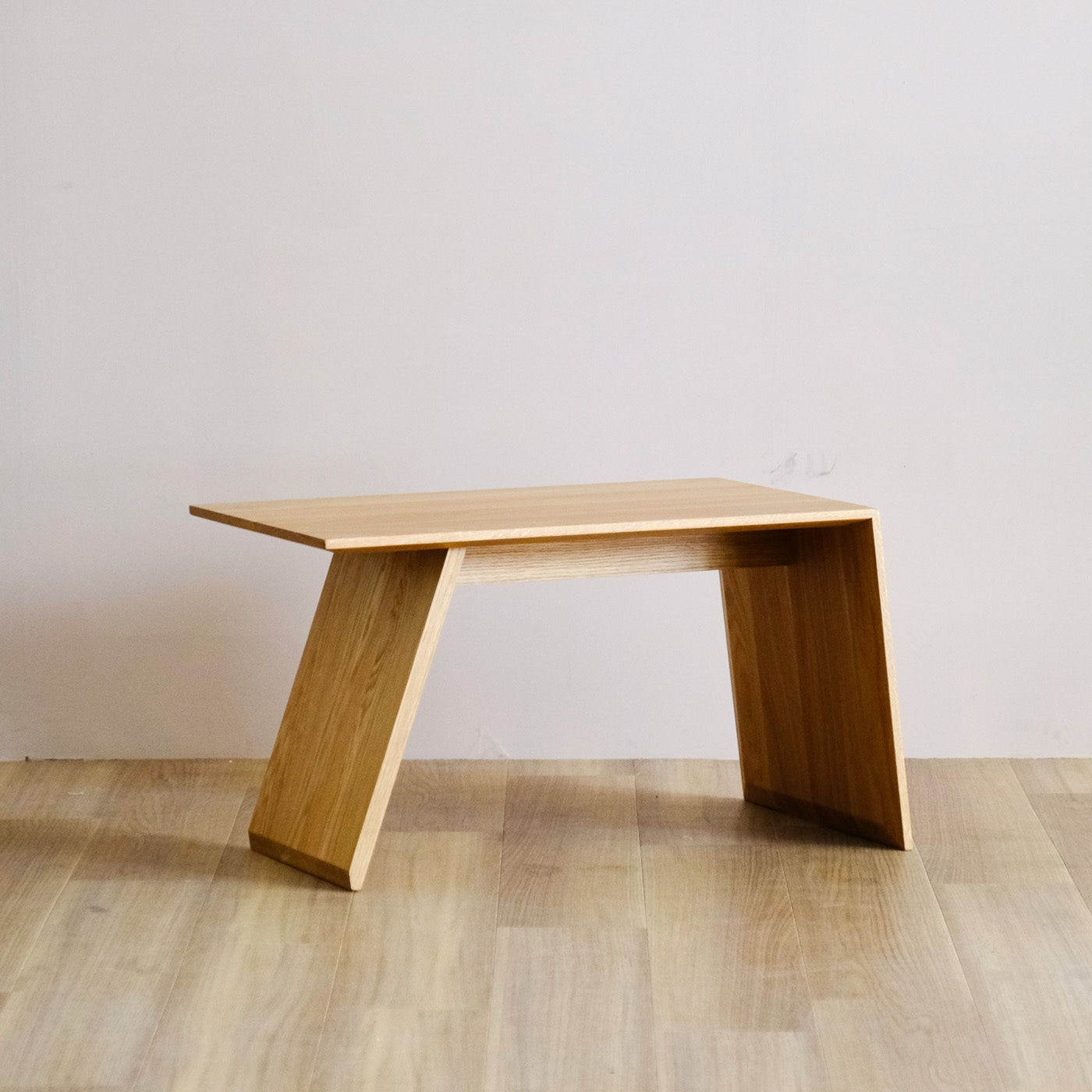 レギオ コーヒーテーブル