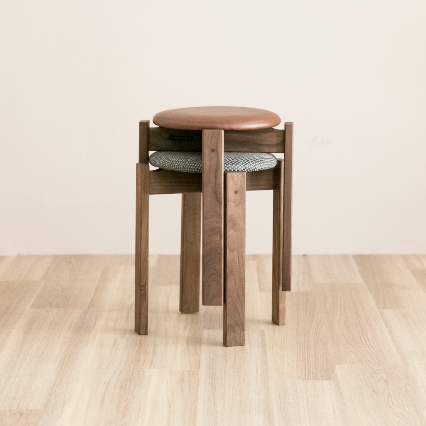 マーク スツール