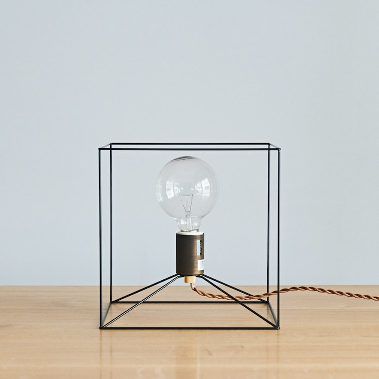 シーズ テーブルライト