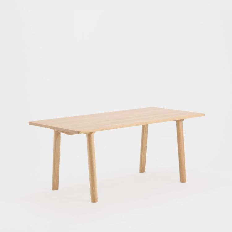 ビーム テーブル