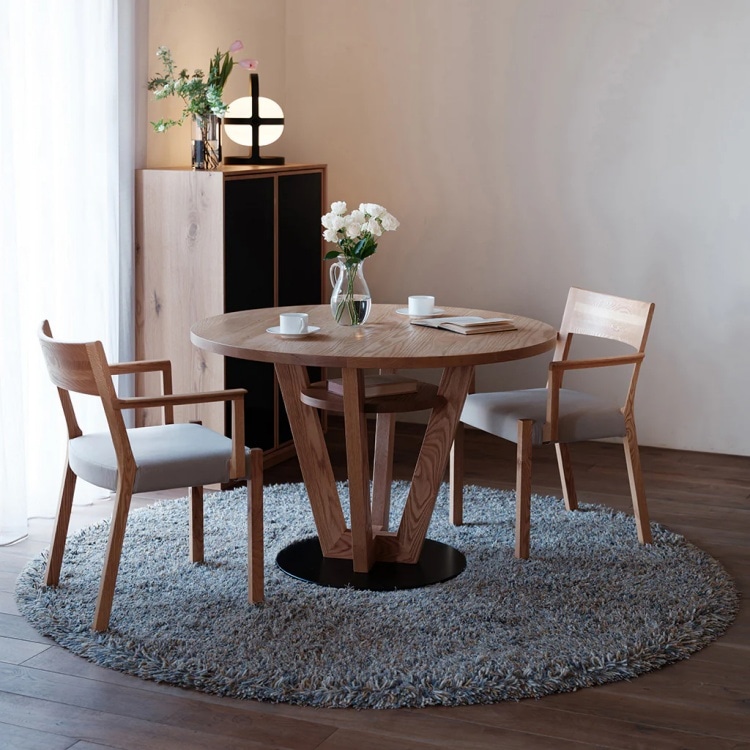 リベリアプラス サークルダイニングテーブル(オーク)